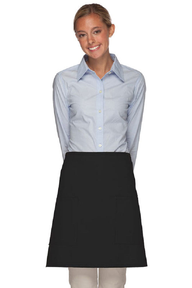 Model wearing long apron.