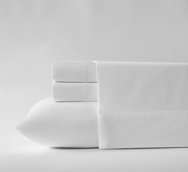 Product photo shot of 250 thread count sheet set in a white background.