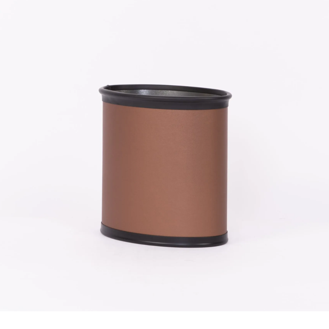 Leather wastebasket in brown