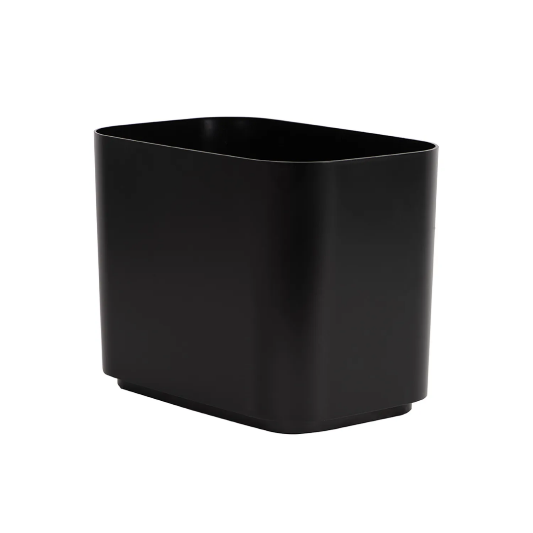 Black rectangular planter on a white background